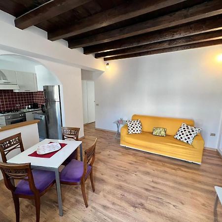 Lovely 1 Bdr Apartment In Paolo Sarpi Мілан Екстер'єр фото